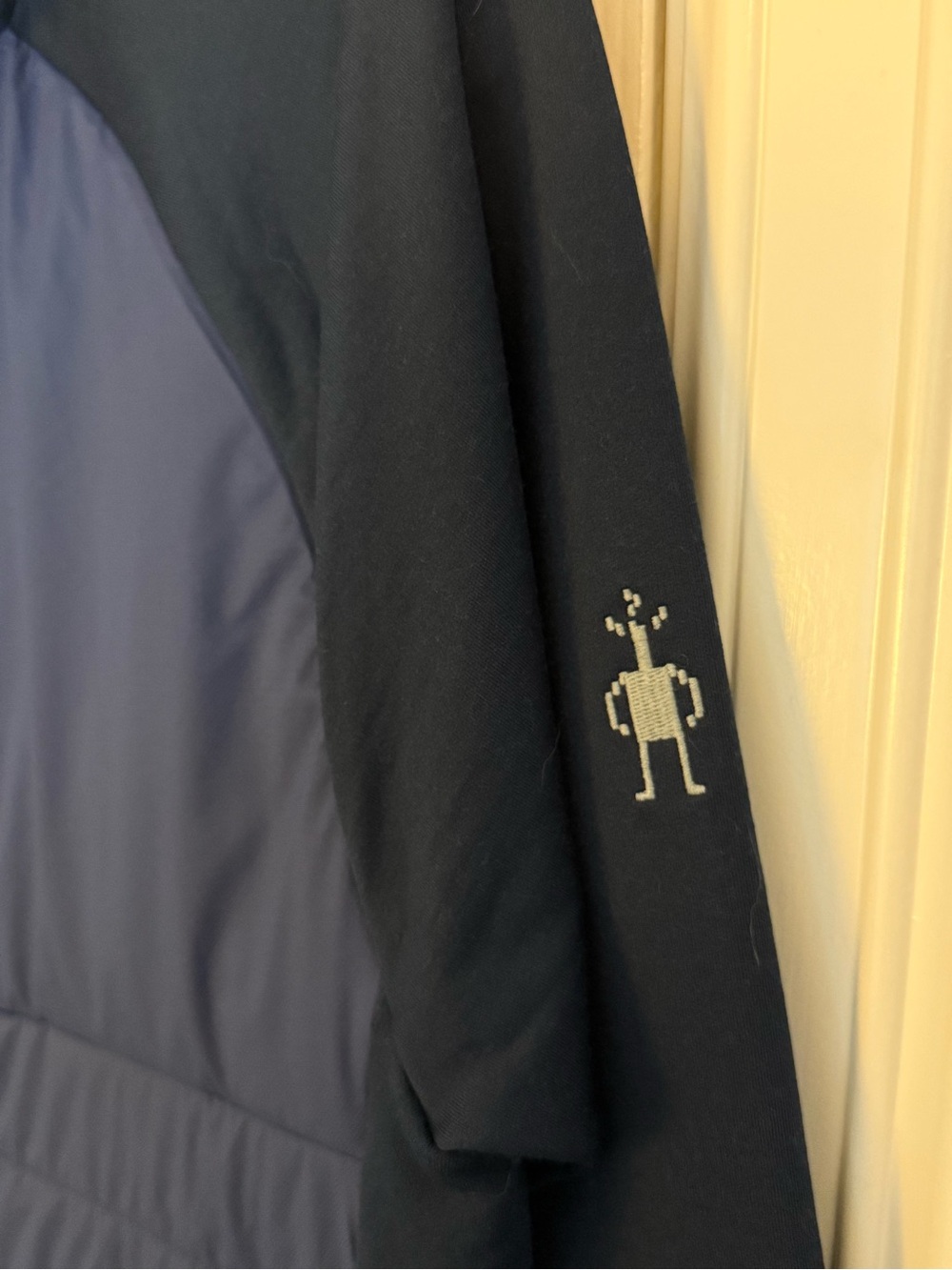 Smartwool Men's Navy Blue Quilted Jacket with Color-Trim - Picture 5 of 5